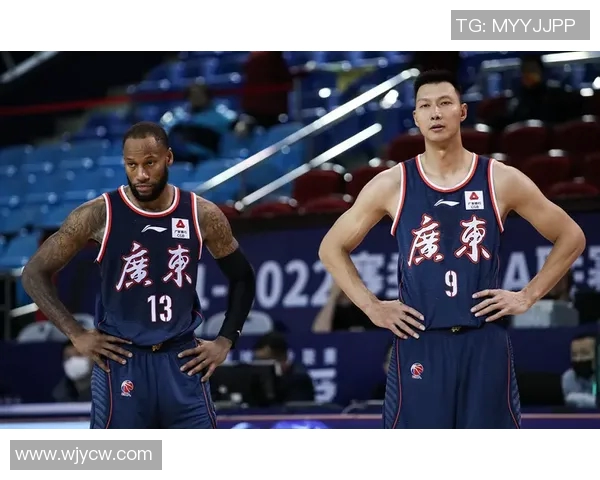 武汉篮球队在冠军赛中的默契配合与战术执行分析 武汉篮球队在冠军赛中的默契配合与战术执行分析