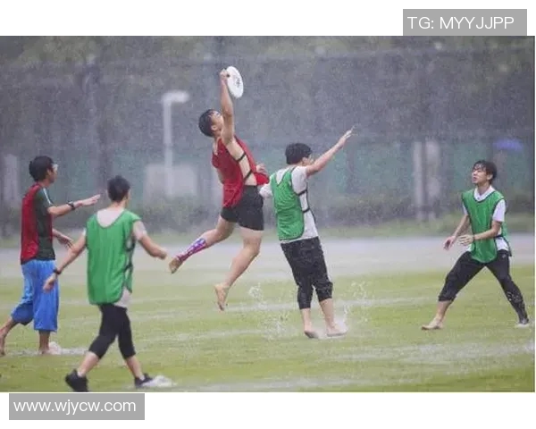 杭州飞盘队全方位压制战术的创新与实践探讨 杭州飞盘队全方位压制战术的创新与实践探讨