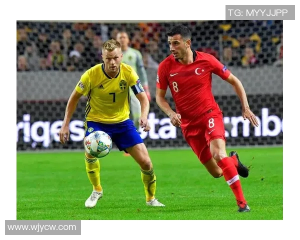 足球明星模型涂装艺术展示精美图片带你领略足球魅力与创意设计