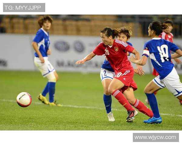 南京足球队在亚运会上的灵活性表现引发热议展现出强大竞争力与团队协作精神 南京足球队在亚运会上的灵活性表现引发热议展现出强大竞争力与团队协作精神